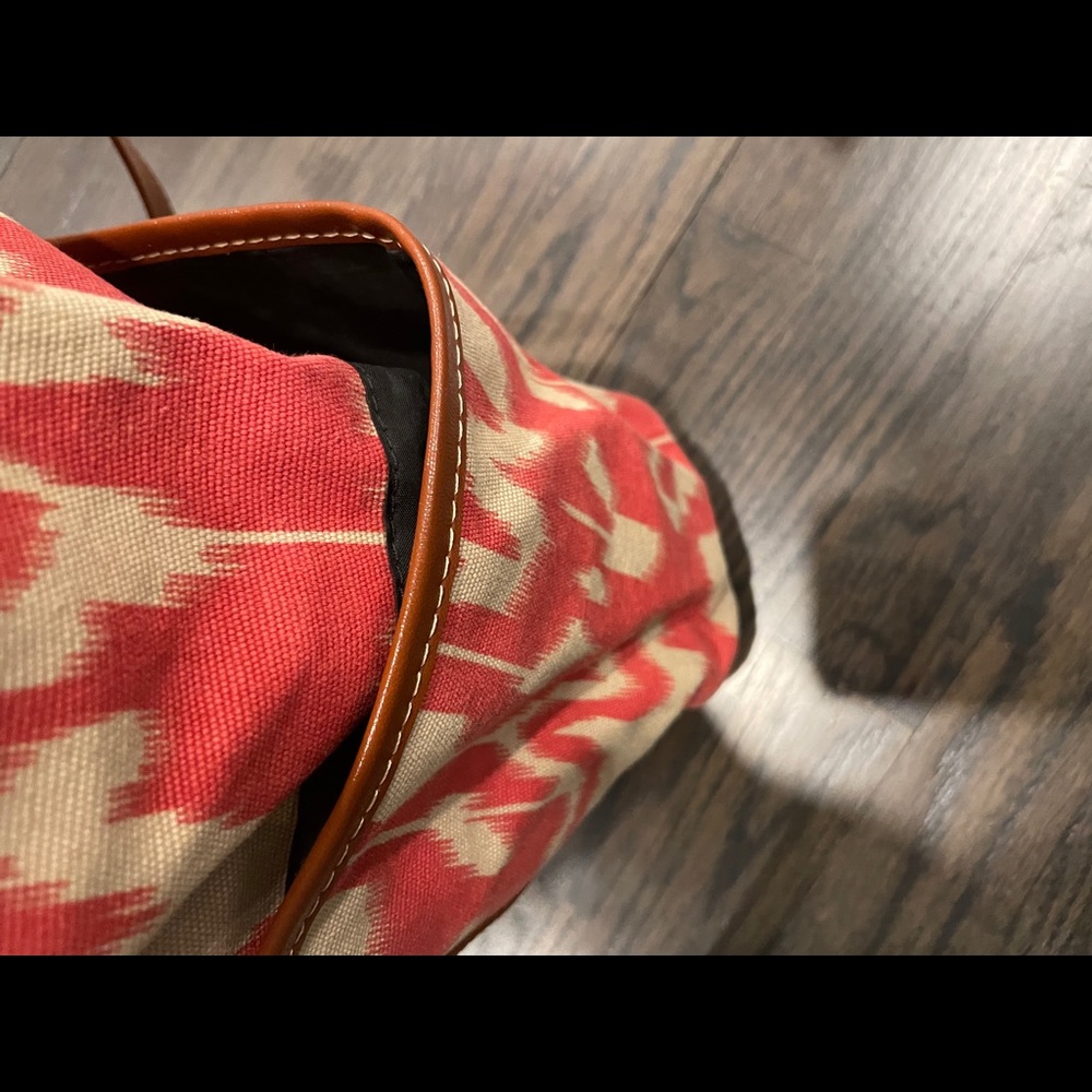 Fall tote - Picture 2 of 3